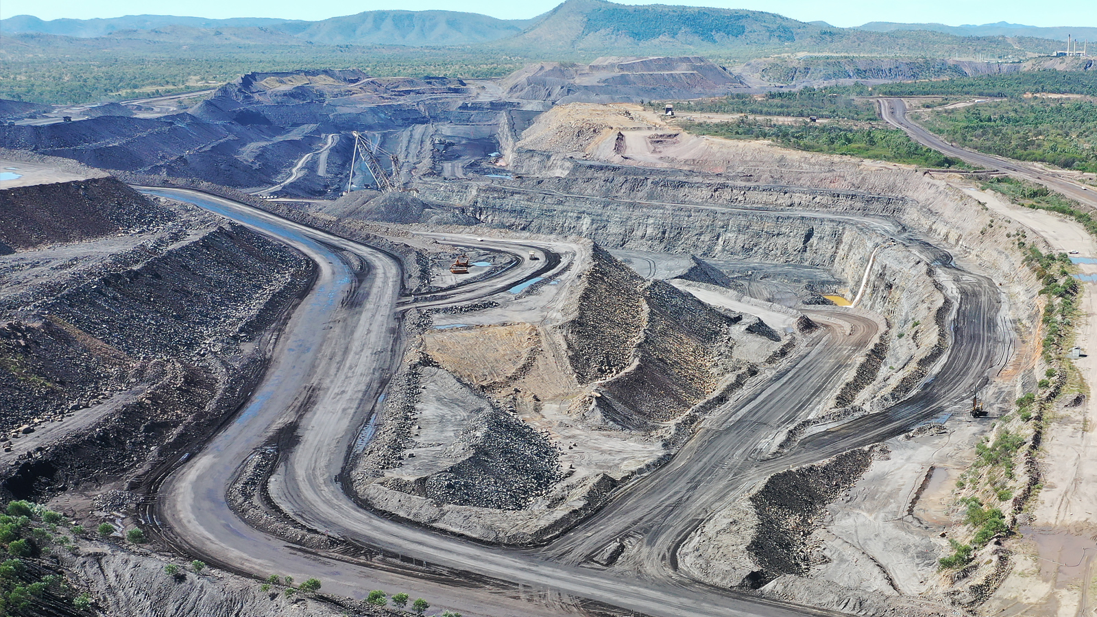 科林斯维尔露天矿-嘉能可科技有限公司